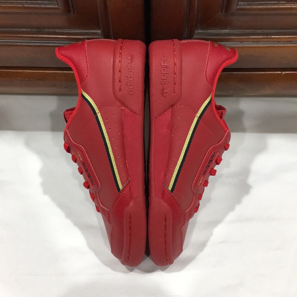 ❤️ ADIDAS ❤️ RARE COLLECTION GORGEOUS RED SPORTS SHOES . - Picture 6 of 9